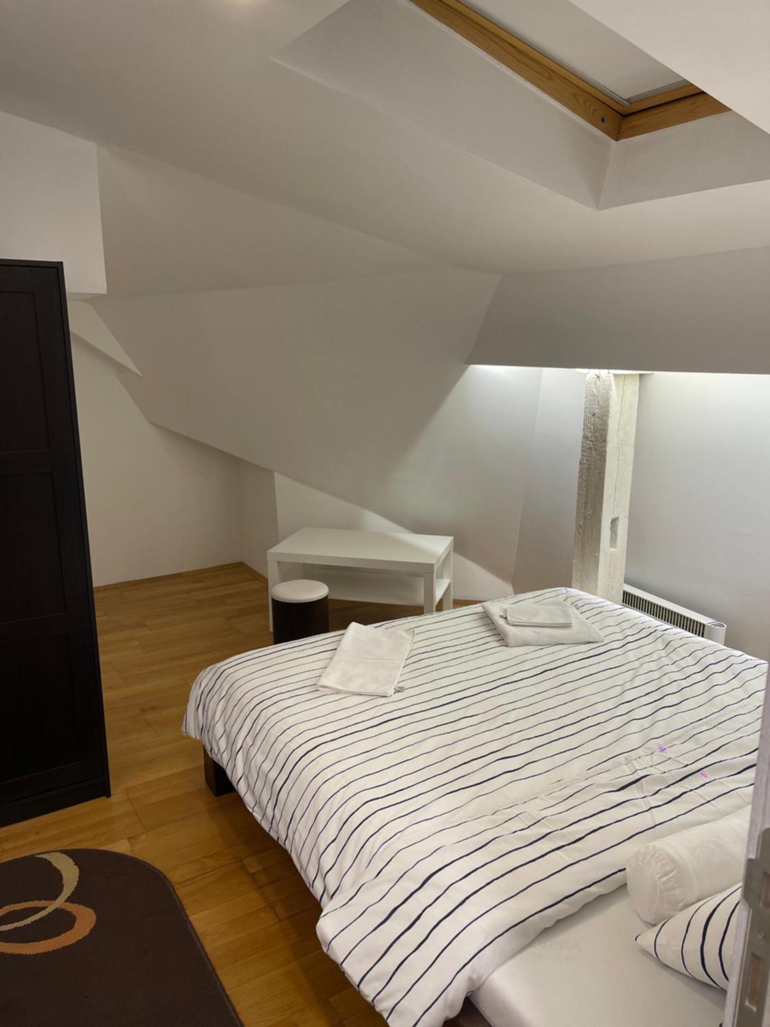 Double Bedroom Apartment In 贝尔格莱德 外观 照片