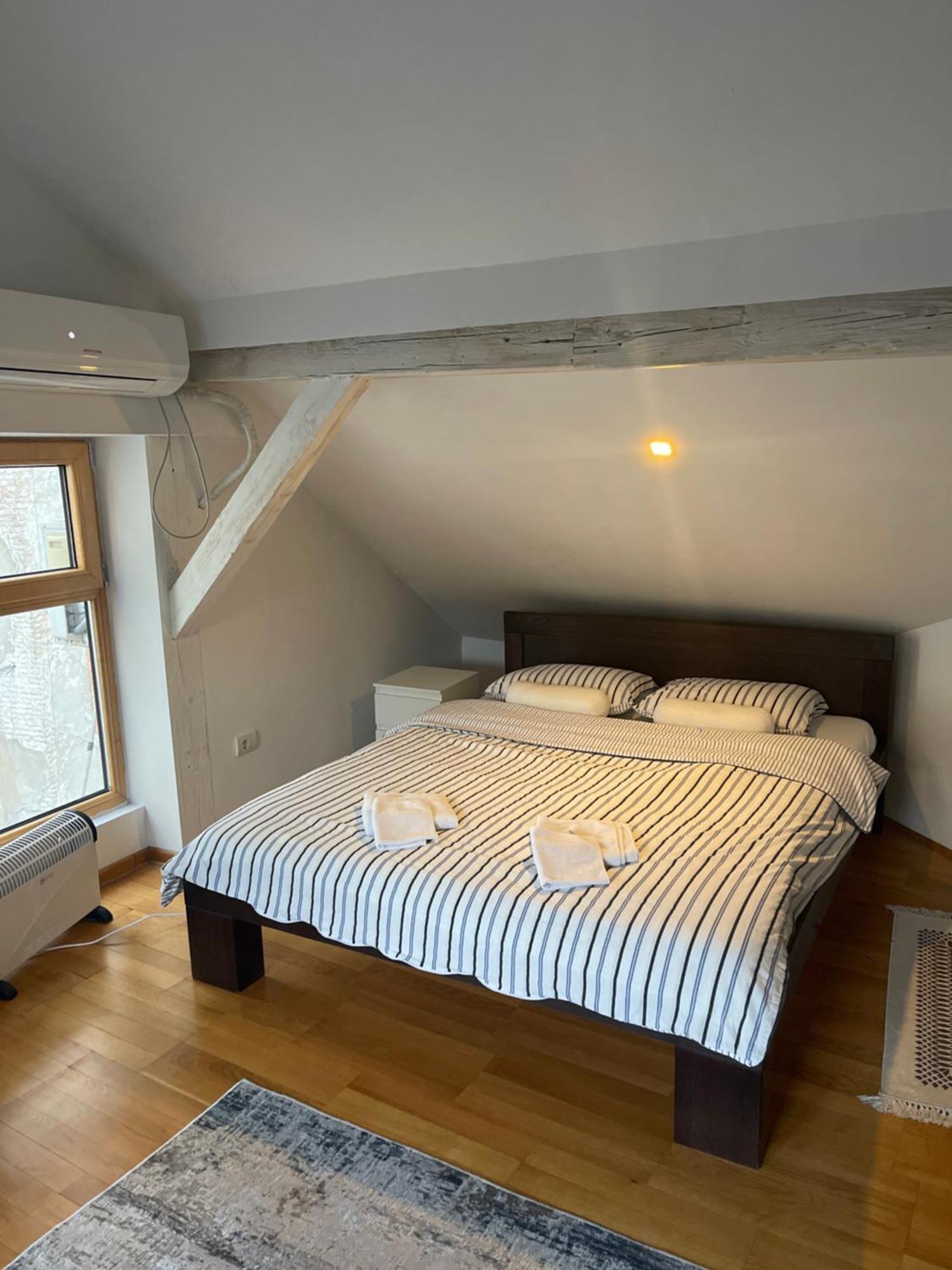 Double Bedroom Apartment In 贝尔格莱德 外观 照片